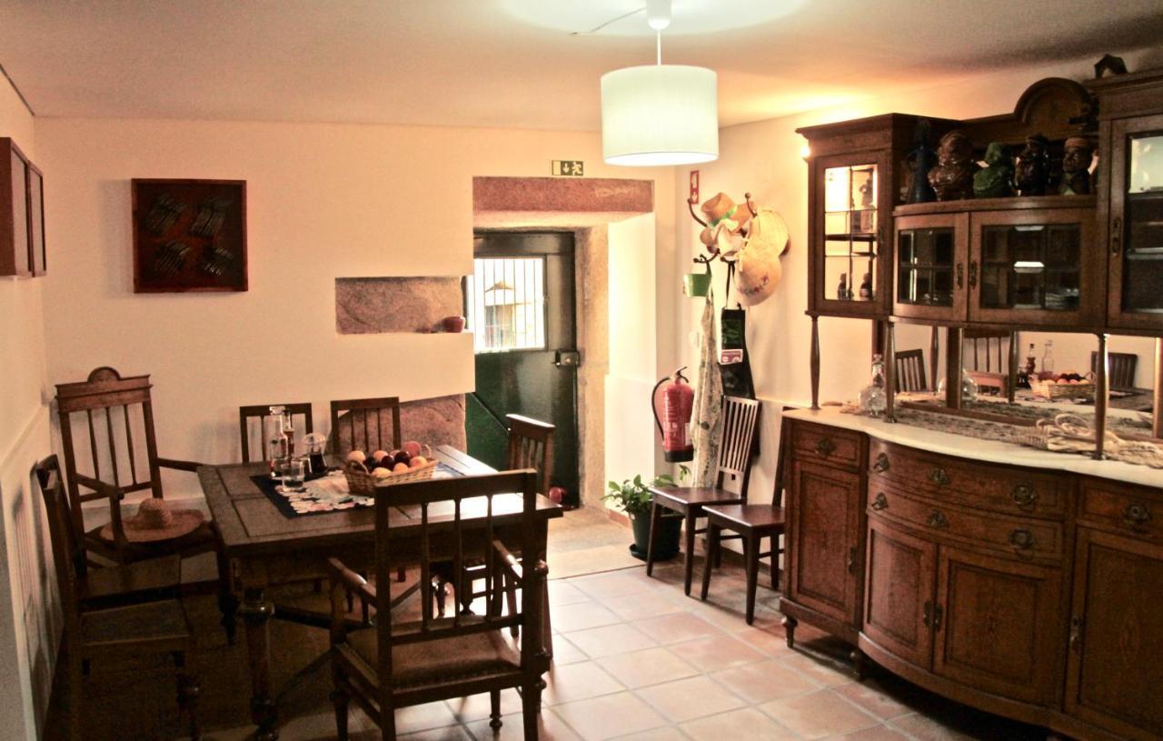 Casa Do Balcao Pension Alcains Buitenkant foto