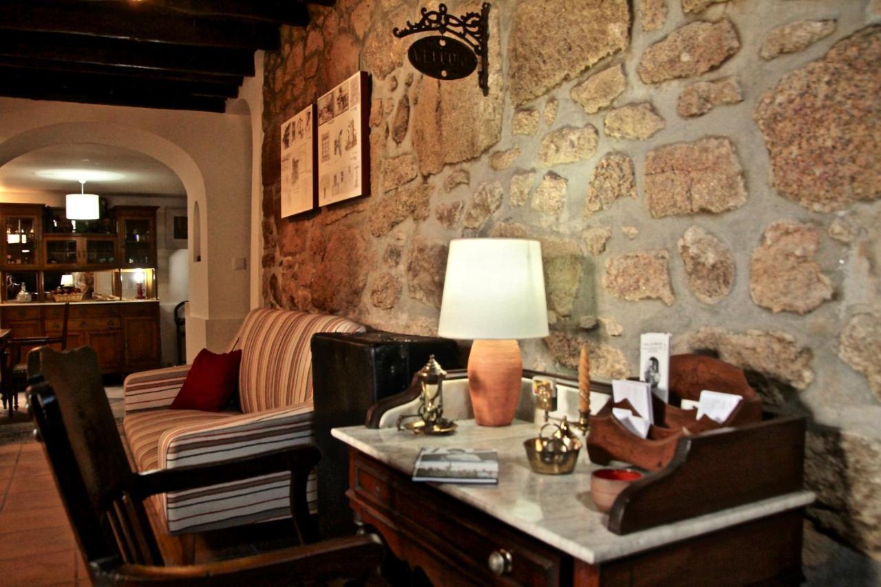 Casa Do Balcao Pension Alcains Buitenkant foto