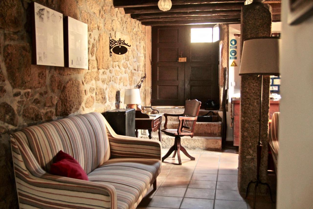 Casa Do Balcao Pension Alcains Buitenkant foto